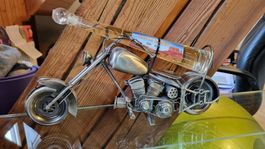 Coole Whisky-Bar im Chopper-Style, ein echter Hingucker.