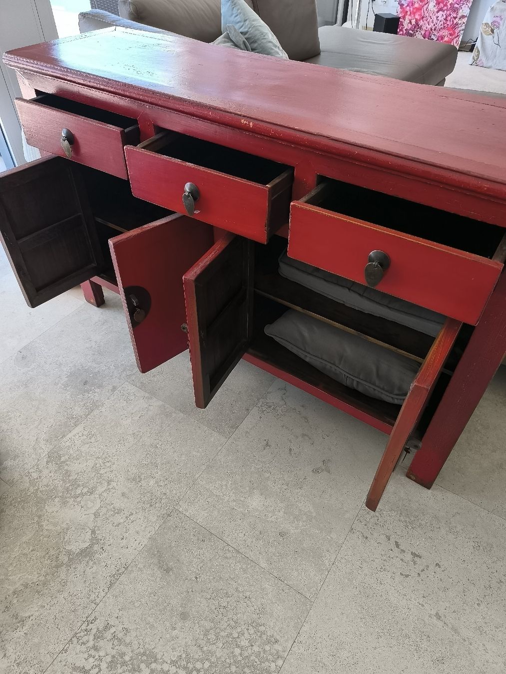 Commodes: Rote Kommode – D'occasion à Minusio par eli_7zvt 2
