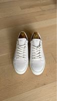 Schmoove Sneaker Gr. 46 - Zeitlose Eleganz für den Frühling!