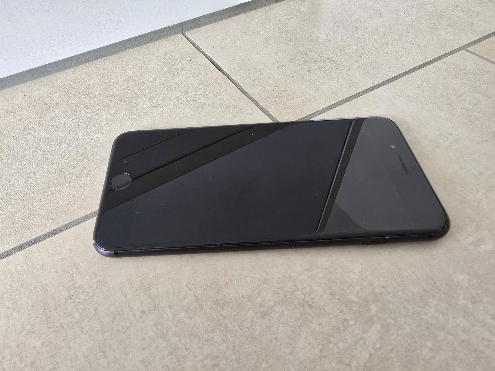 Apple Handys / Smartphones: Apple iPhone 7 Plus - 32GB – Gebraucht aus Rickenbach b. Wil von VeryLovelyThings 3