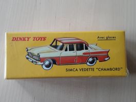 Dinky Toys : réplique de voiture "Simca Vedette Chambord"