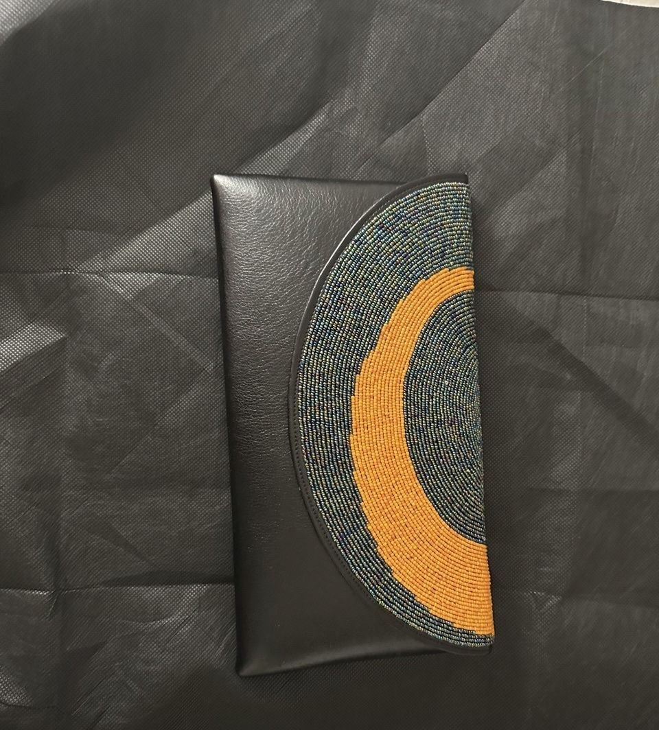 Borse da donna: Elegante Clutch mit Perlenmuster – Einzigartiges Design – Nuovo e nell'imballaggio originale da Zürich venduto da Layla114