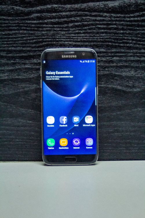 SAMSUNG Galaxy S7 edge 32 GB 5.5" Schwarz Kaufen auf Ricardo