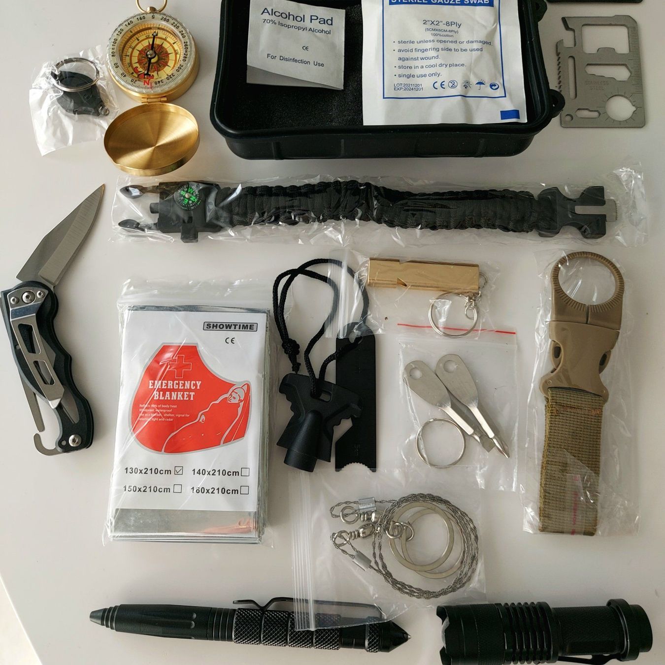 Alle Werkzeuge: Survival Kit Set. Grátis Versendung!!! – Neu und originalverpackt aus Siebnen von Mark_SZ