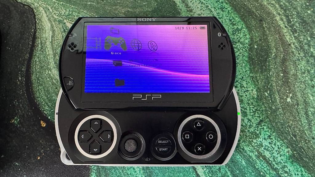 Sony Console: Sony PSP Go - 128GB – Usato da Sementina venduto da Ken98 2