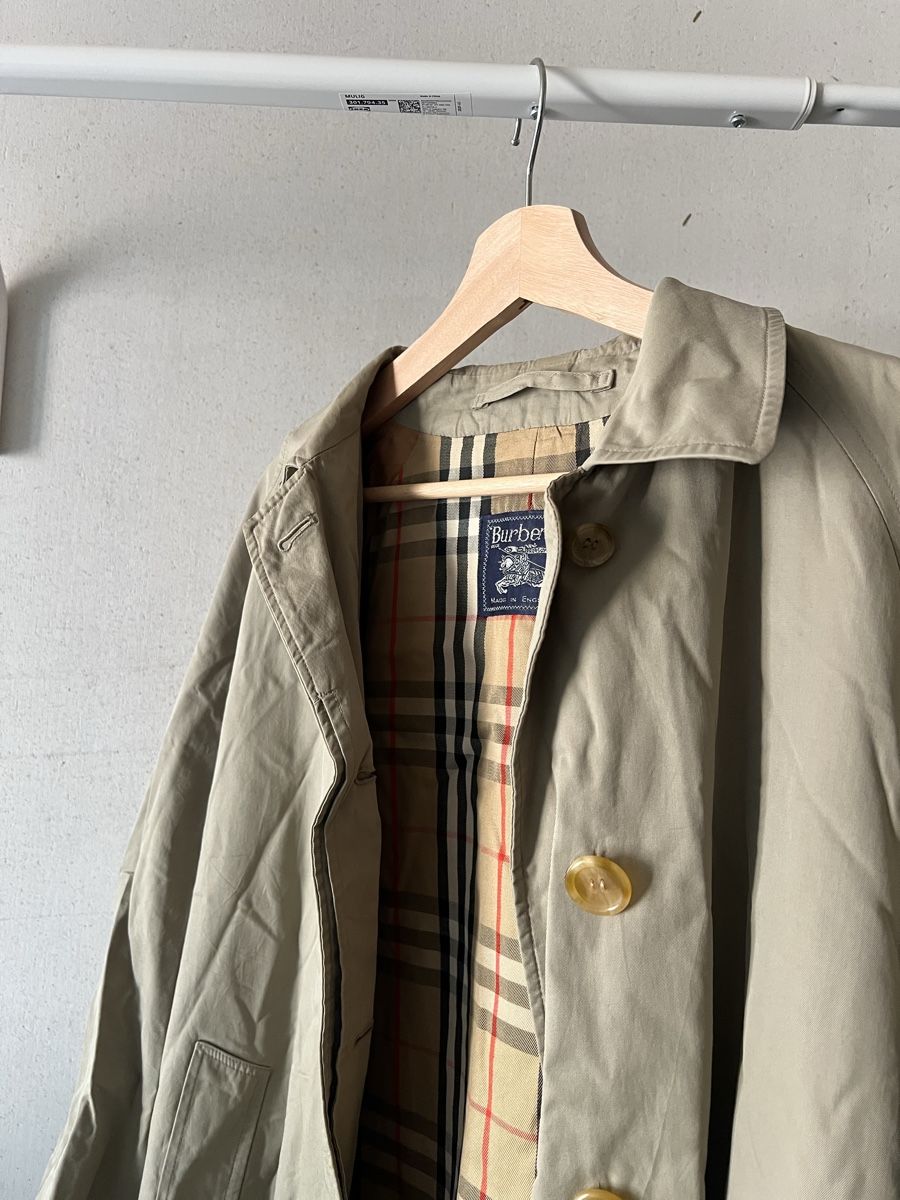 Burberry Cappotti: Burberry Trenchcoat – Usato da Basel venduto da lolixyz 2