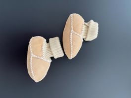 Winter Baby Lammfell Schühchen, kaum benutzt