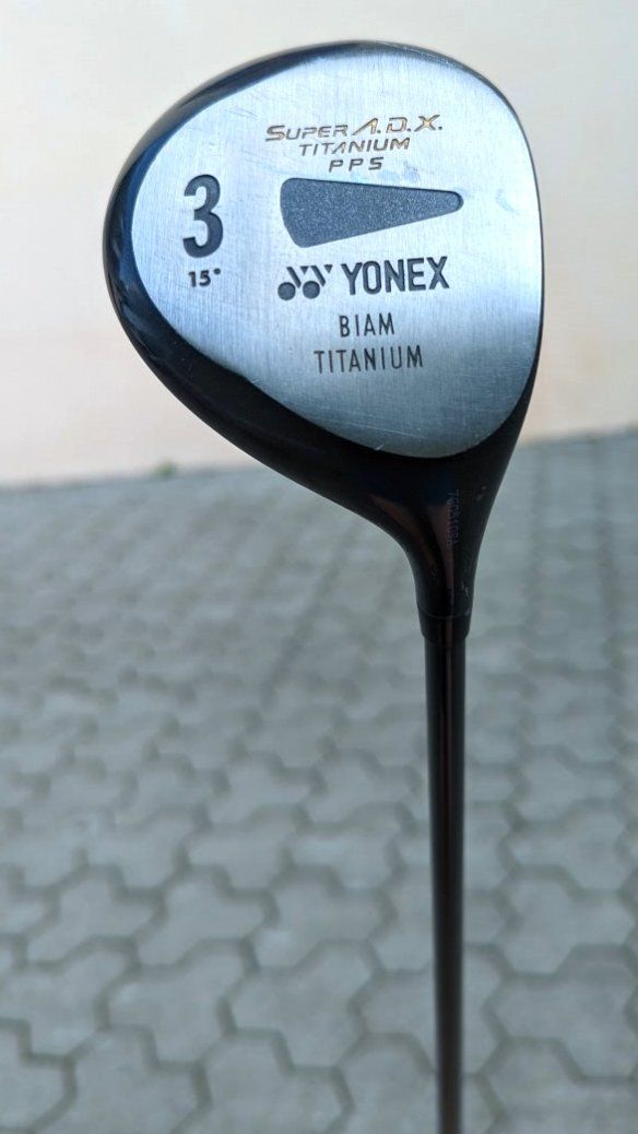 Yonex Mazze & Set: Golfschläger - Holz - Driver Nummer 3, Titan, Graphit-Schaft – Usato da Uetikon am See venduto da Tomarrani