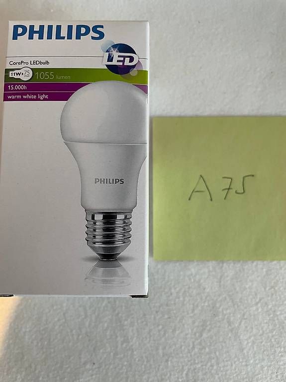 Lampade: 2 Philips Lampen 11W LED, E27, NEU     A75 – Usato da Schötz venduto da amore14 4