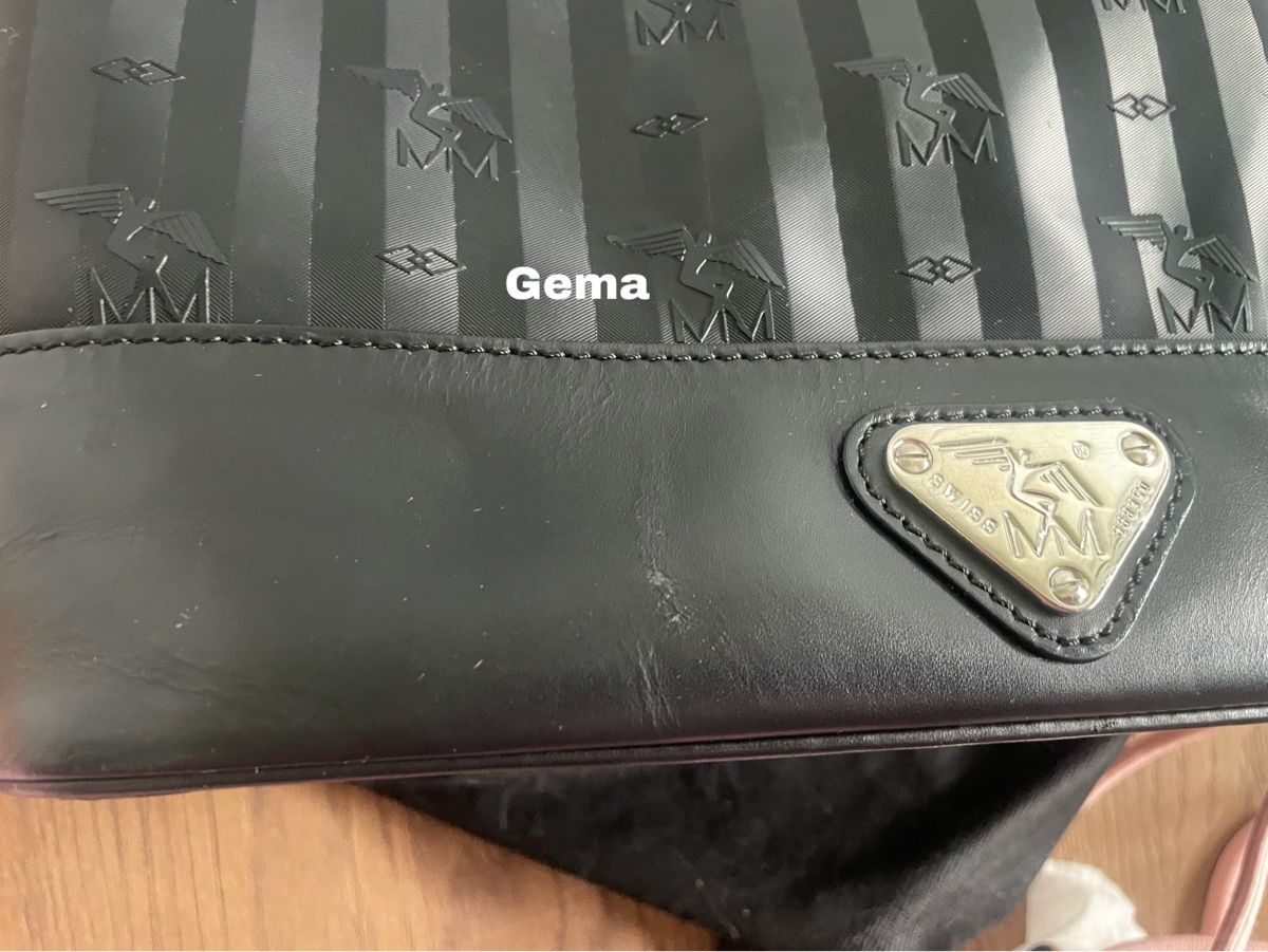 Maison Mollerus Borse da donna: Mollerus Niesen Beuteltasche – Usato da Uetikon am See venduto da randag88 1