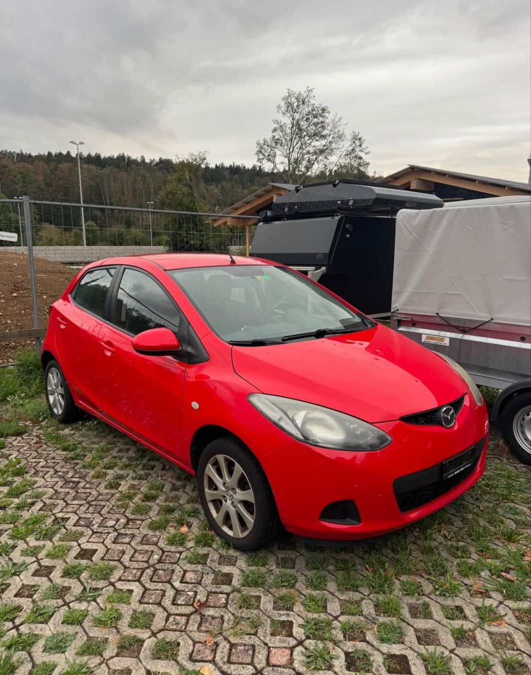 Mazda Autos: Mazda 2 1.3 HP  – D'occasion à Zihlschlacht par bra_tr2r 1