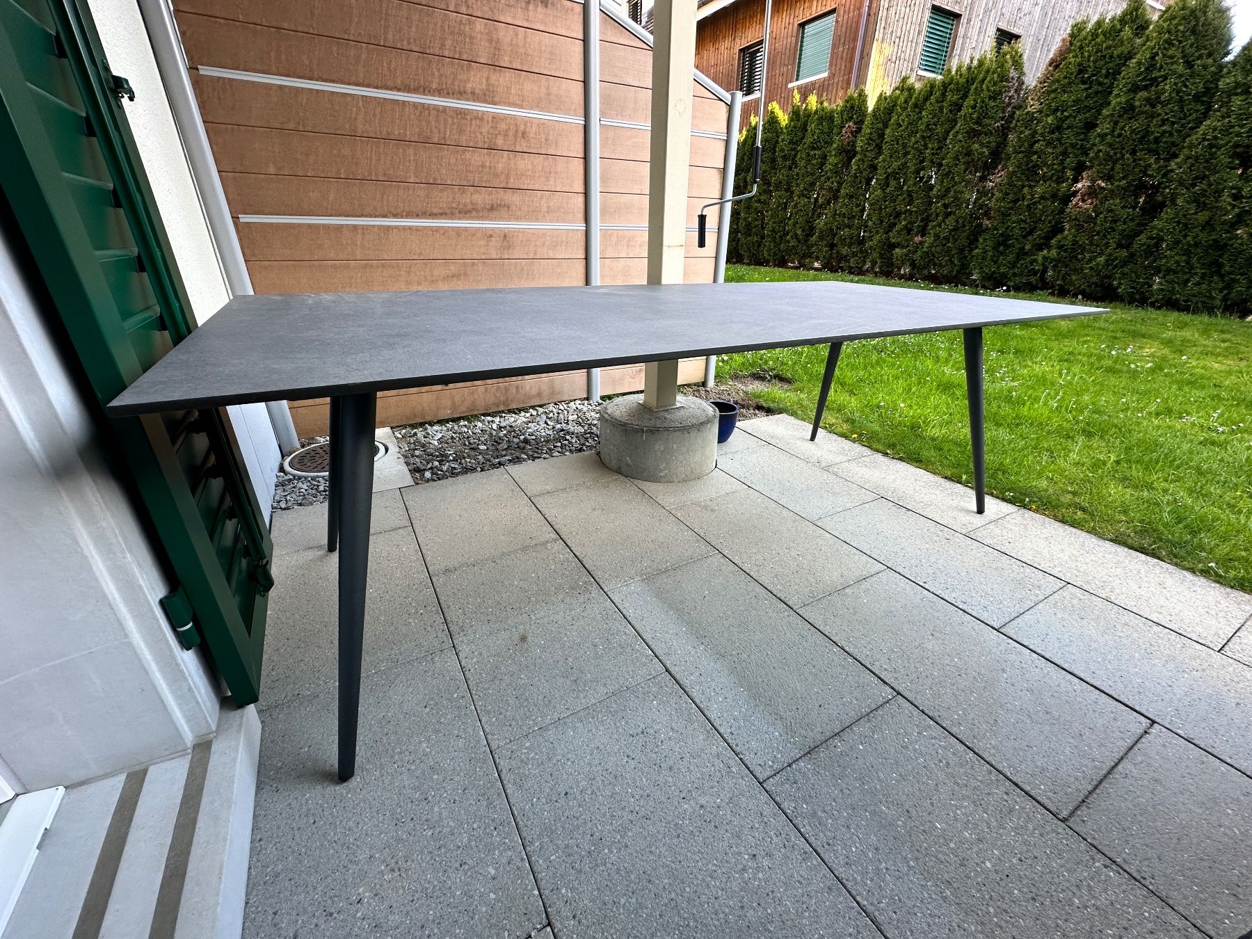 Hunn Set di tavolo e panche: Gartentisch  Hunn zu verkaufen – Usato da Weiningen ZH venduto da eti90