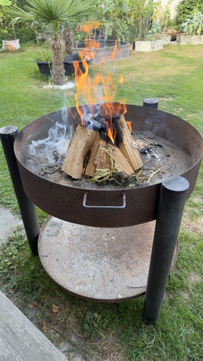 Bracieri: Feuerschale Nouvel mit Grillring – Usato da Thunstetten venduto da Specht71 5