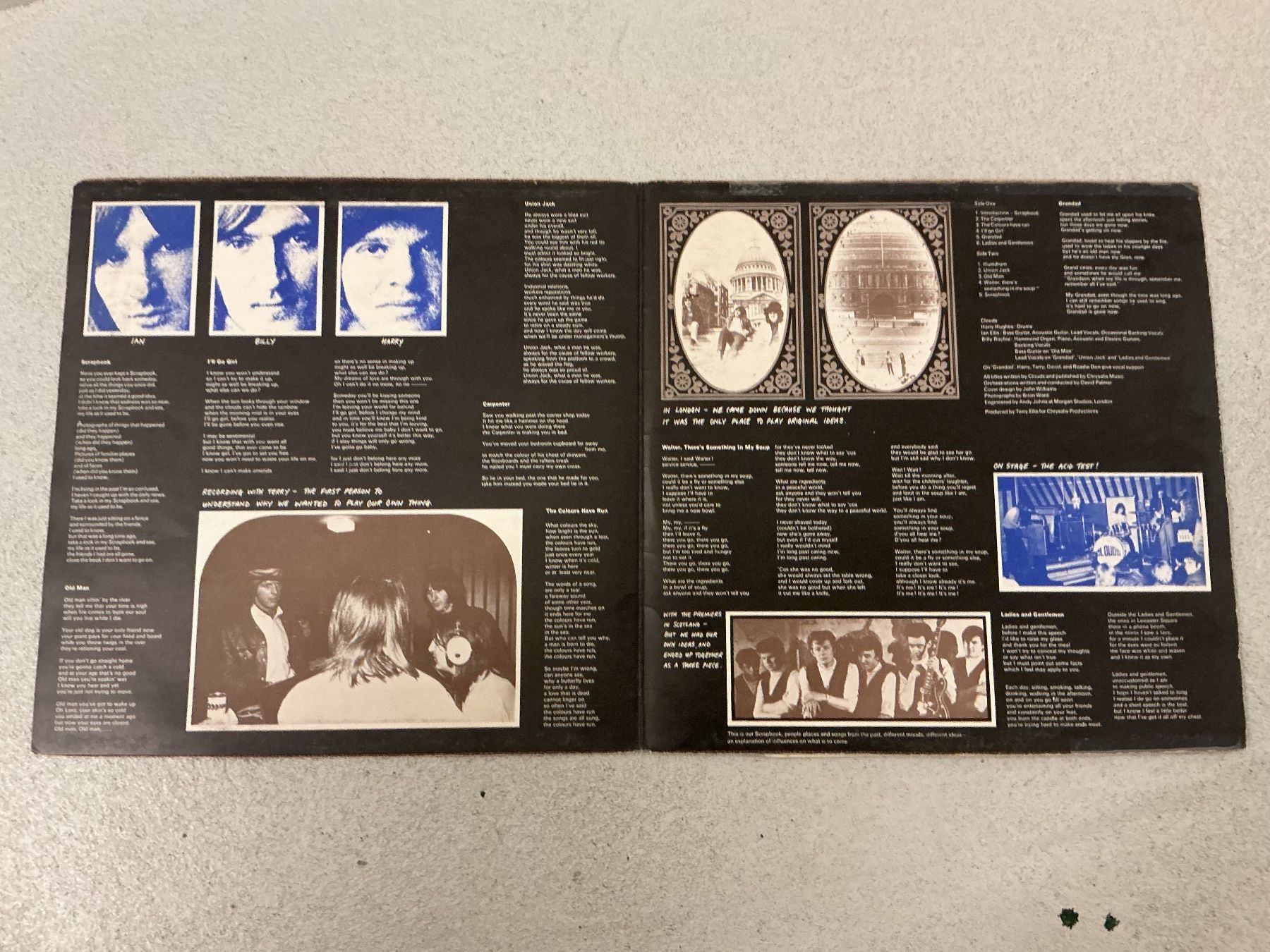 Vinyles: The Clouds LP - Scrapbook(VG+) – D'occasion à Winterthur par Tumko-Vinyl 2