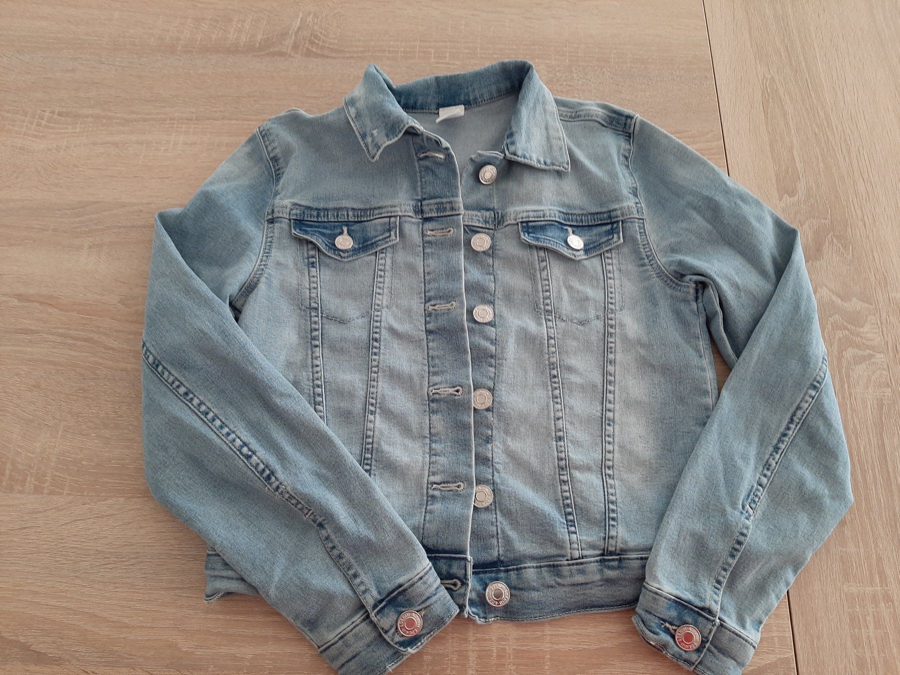 Vestes: Jeans-Jacke Gr. 146 – D'occasion à Menziken par Rien1