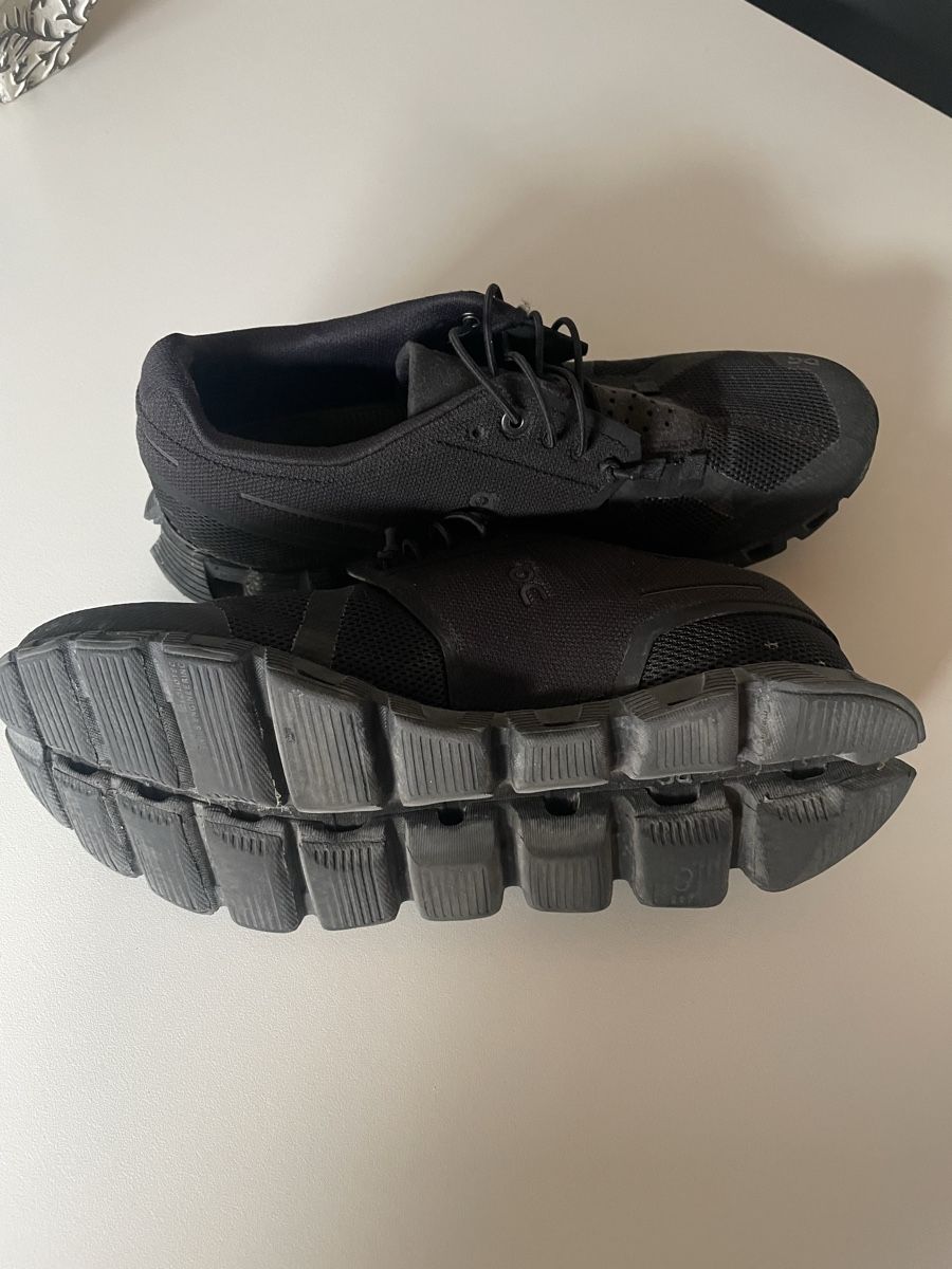 On Scarpe da donna: ON Schuhe – Nuovo (secondo la descrizione) da Mels venduto da chr_k6h7 1