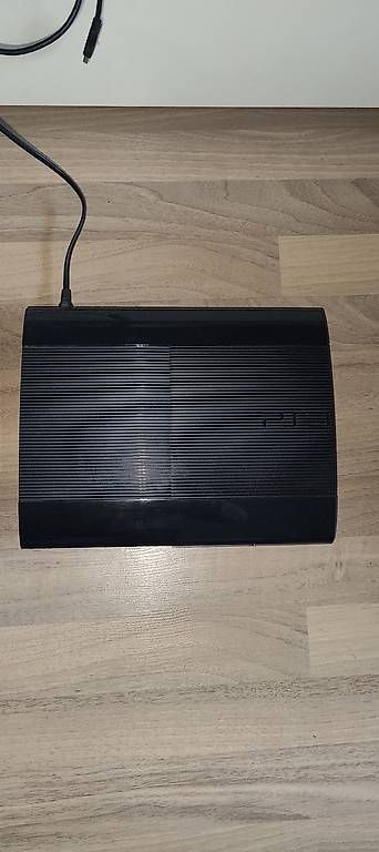 Console: Playstation 3 inkl. 4 Spiele + 1 Controller – Usato da Reinach AG venduto da pat_m26y