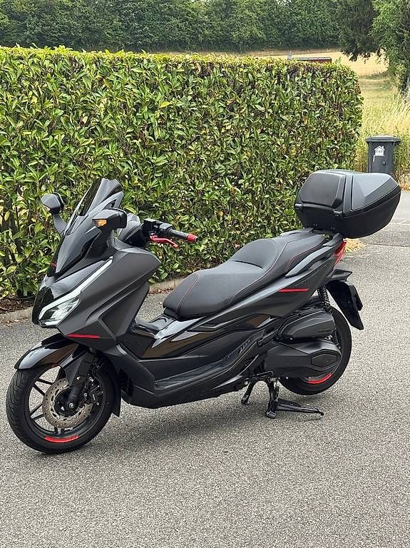Scooter: Honda Forza 350 – Usato da Bavois venduto da thi_6jt2 3