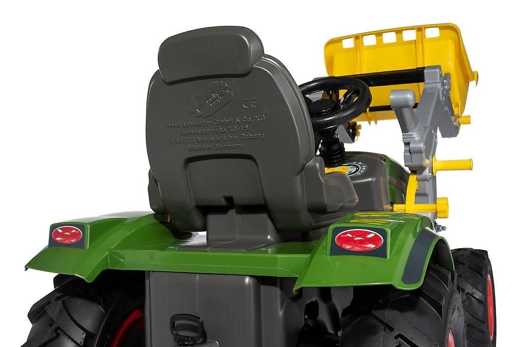 Trattori: Fendt 211 Vario mit Luftbereifung – Usato da Benzenschwil venduto da rubachCH 1