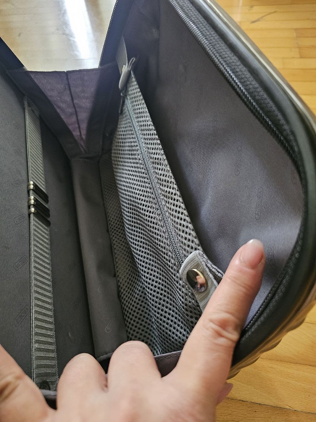 Rimowa Custodie per cosmetici: Rimowa Beauty Case – Usato da Riedikon venduto da Winter21. 2