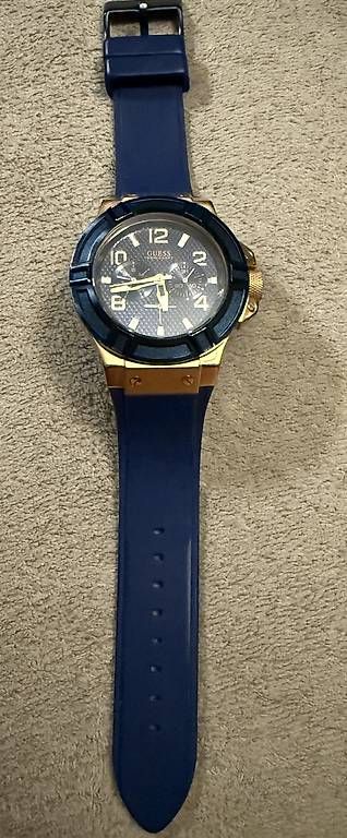 Guess Orologi: Montre Guess Japan Mov't – Usato da Vevey venduto da Sarah0808 1