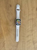 Apple Watch Series 8 (GPS + Cellular) 41 mm 