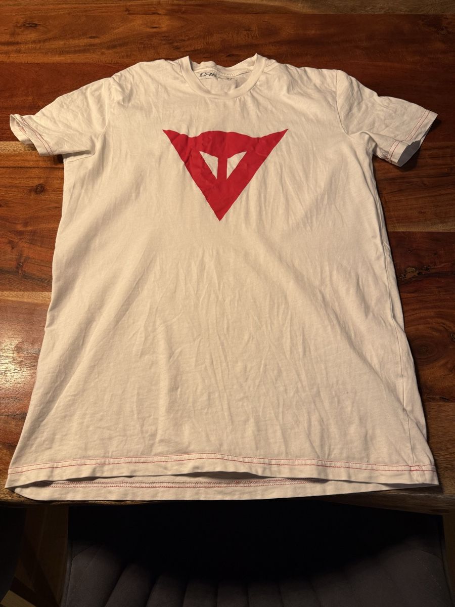 Dainese T-shirt: Dainese T-Shirt – Usato da Niederbipp venduto da Tiffany1771