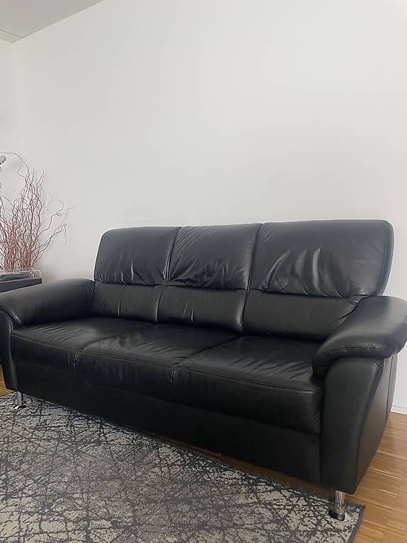 Sofas: Echtleder Sofas (3er,2er und Einzelsofa Set) im TOP Zustand! – Gebraucht aus Zürich von Ali20