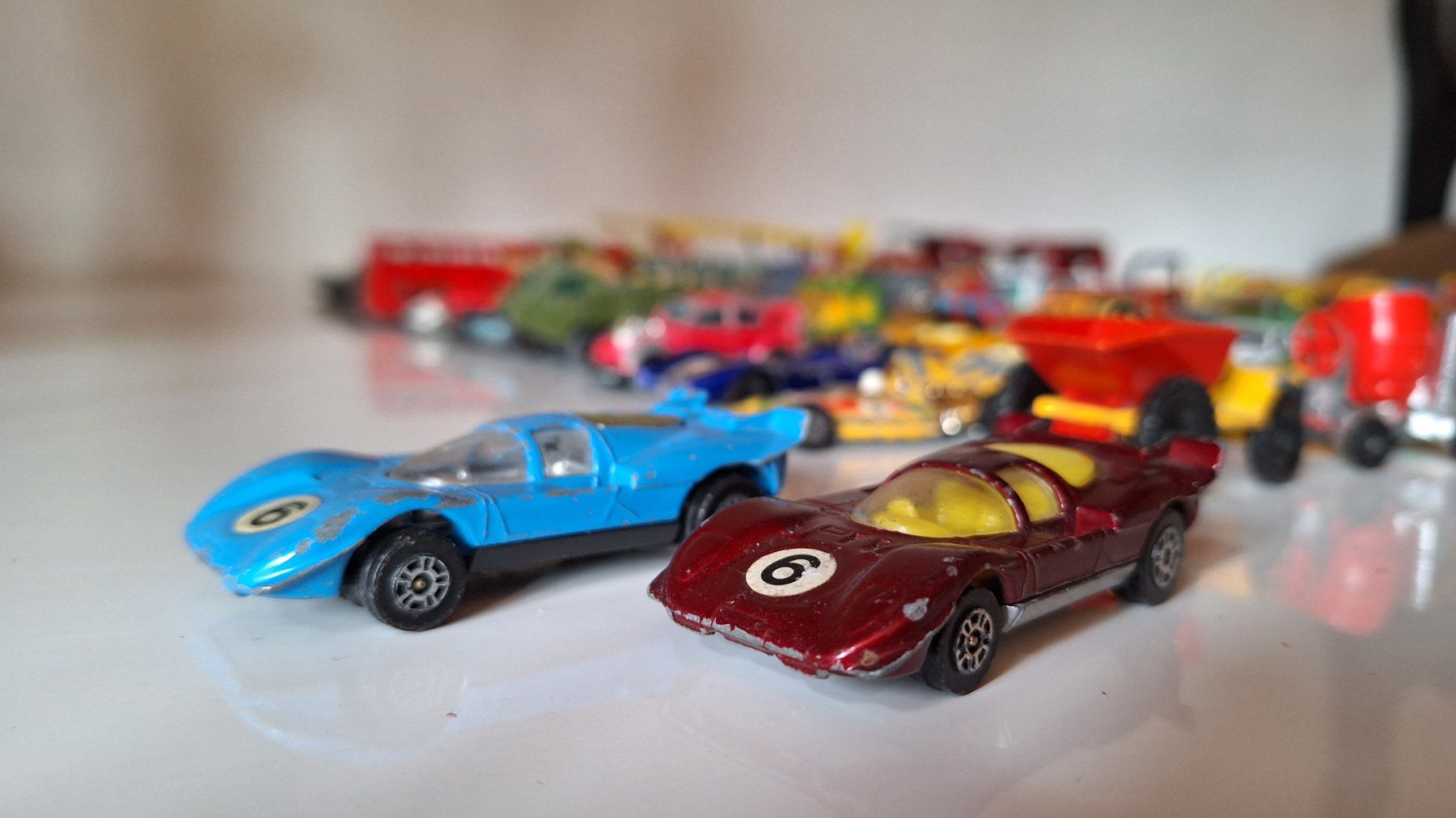 Giocattoli: Lesney Matchbox/Corgi, etc.: über 100 Stück – Usato da Wilchingen venduto da 80x120 7