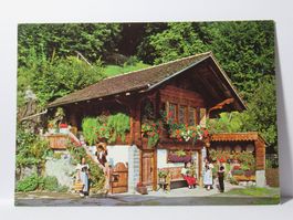 Speicher im Berner Oberland , Bernertrachten