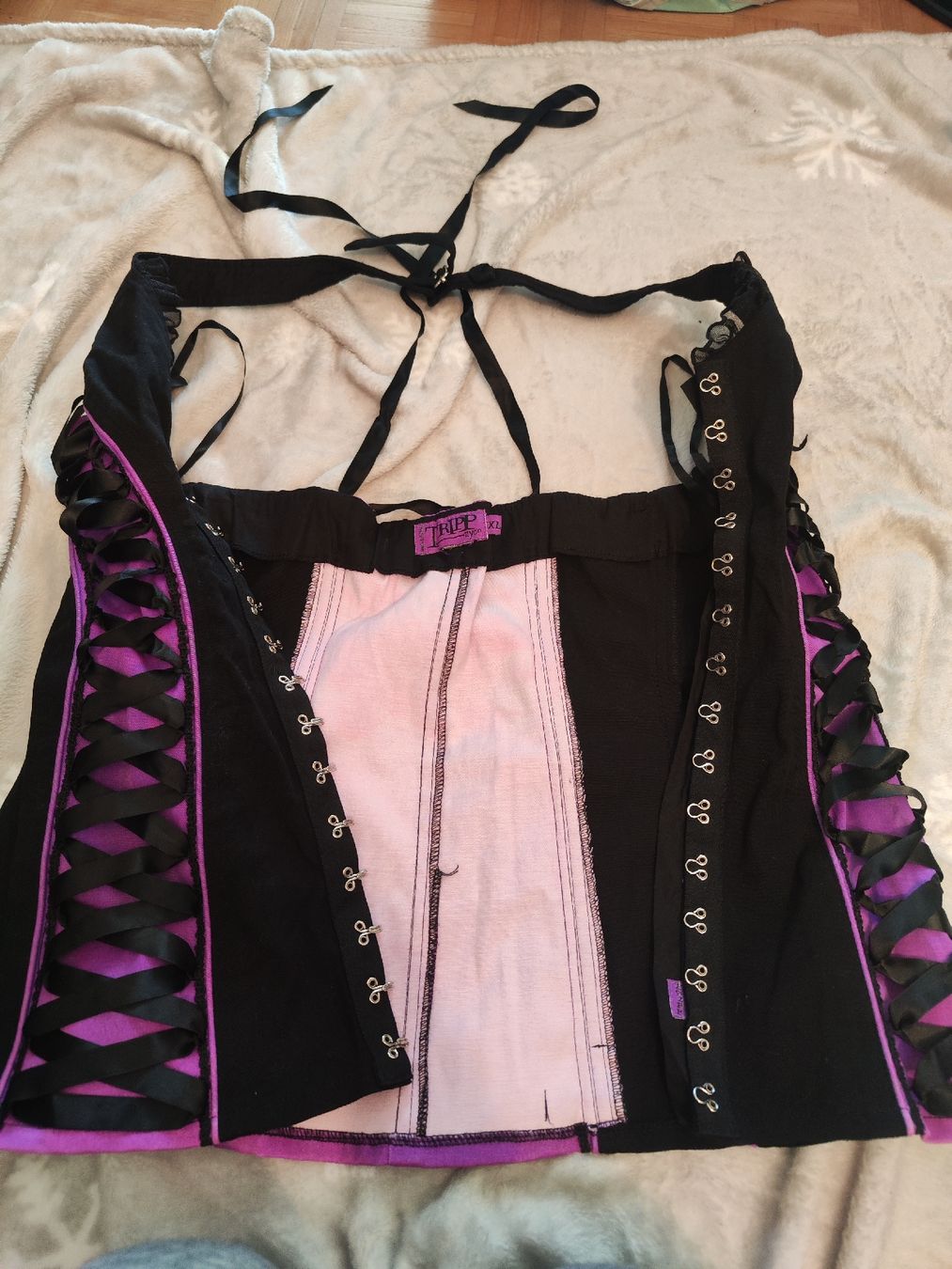 Tops: Gothic Top Tripp NYC XL – Gebraucht aus Kollbrunn von Anaranth13 4