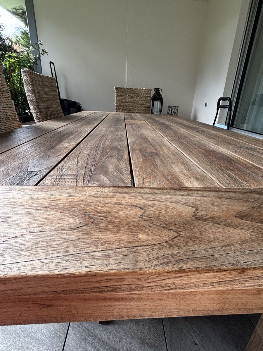 Tische: Massive wood Garden Dining Set for 6, Table, 2 benches & 4 C – Gebraucht aus Zollikon von Valentina 2