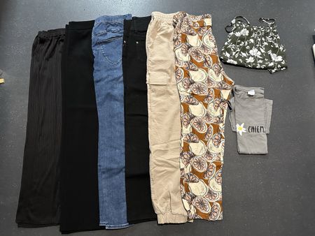 Kleiderpaket Gr. S/36, 8-teilig