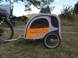 Hundeanhänger Sportwagon für Sommerausflüge