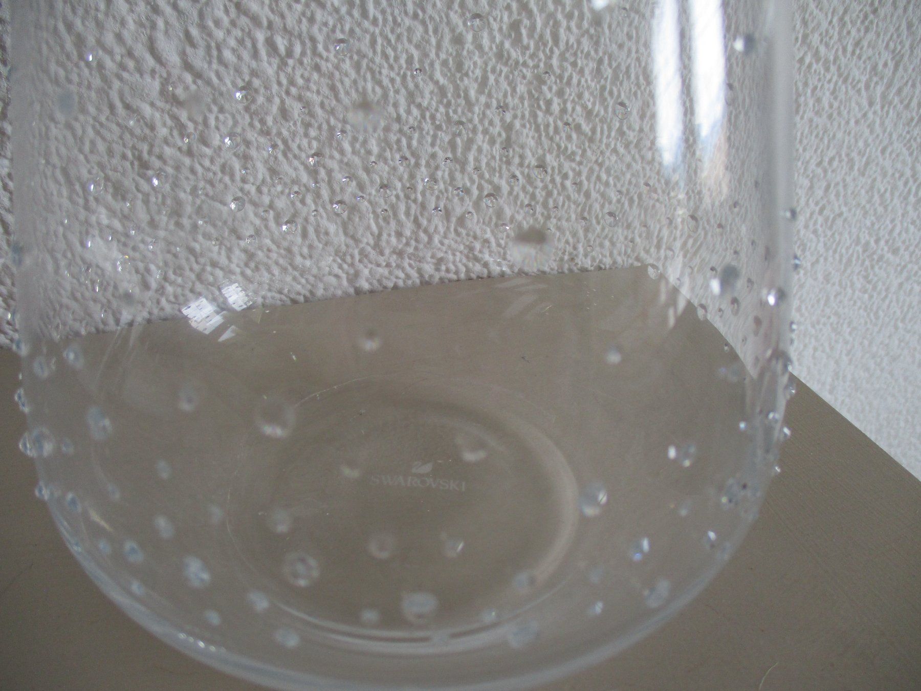 Caraffe: WUNDERSCHÖNE WASSERKARAFFE MIT GLASPERLEN DEKORIERT – Nuovo (secondo la descrizione) da Buochs venduto da lisa010 2