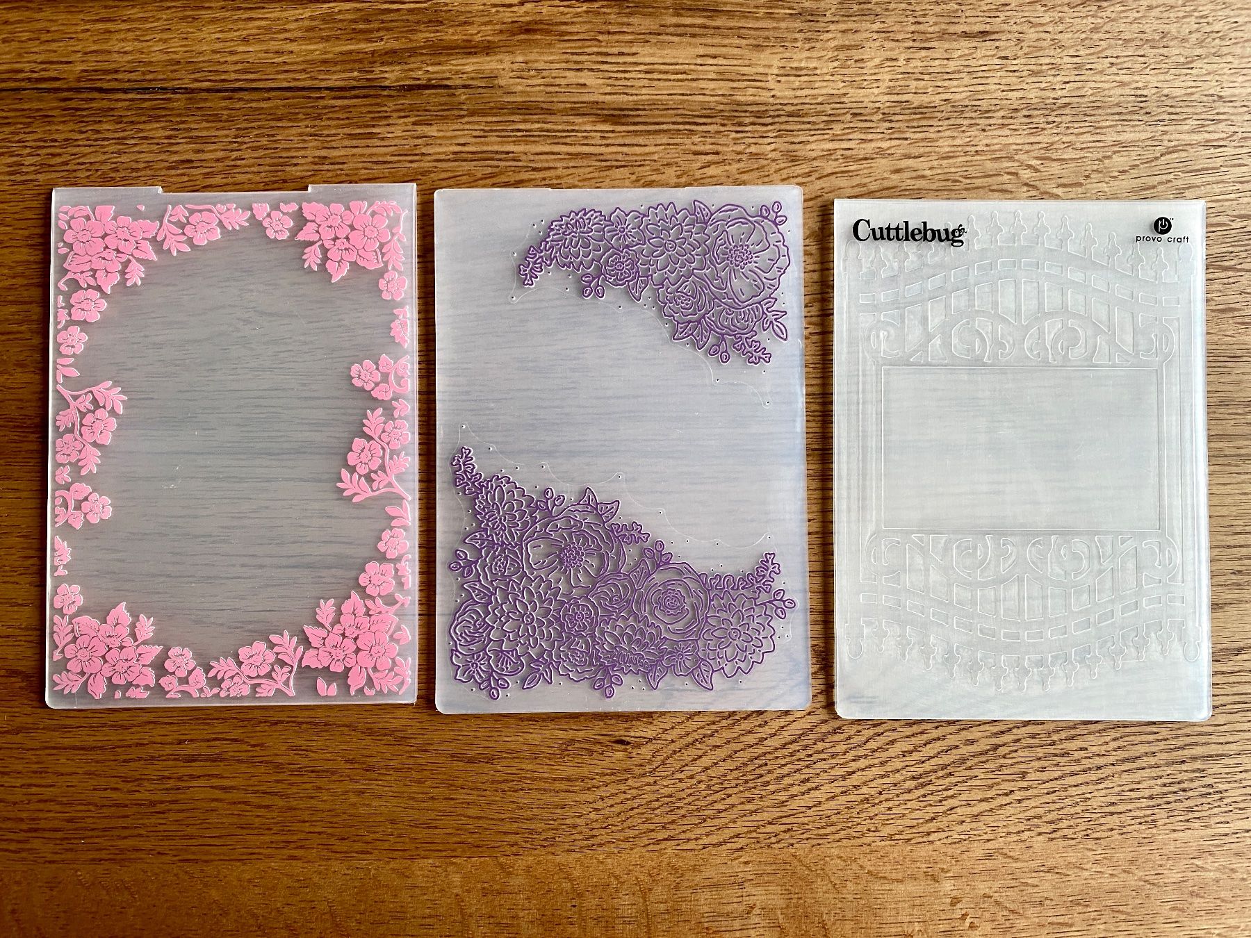 Sciablone: 3 Embossing Folders 5" W x 6" H – Usato da Dietlikon venduto da Kitaa