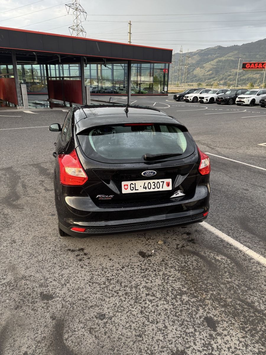 Ford Autos: Ford Focus – D'occasion à Oberurnen par diesel86 2