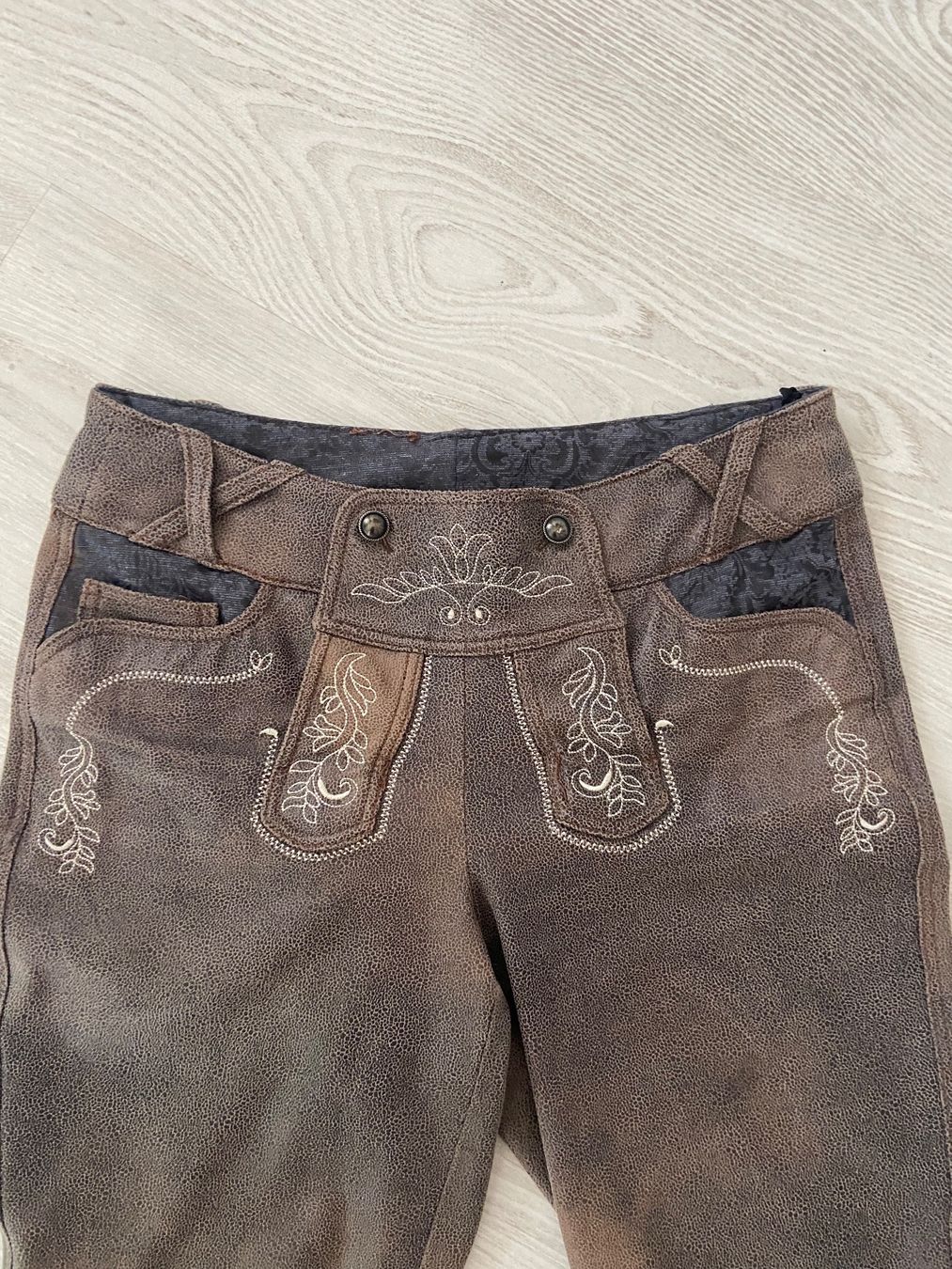 Pantaloni: Stoiber Trachtenhosen – Usato da Wiesendangen venduto da Jafani 3