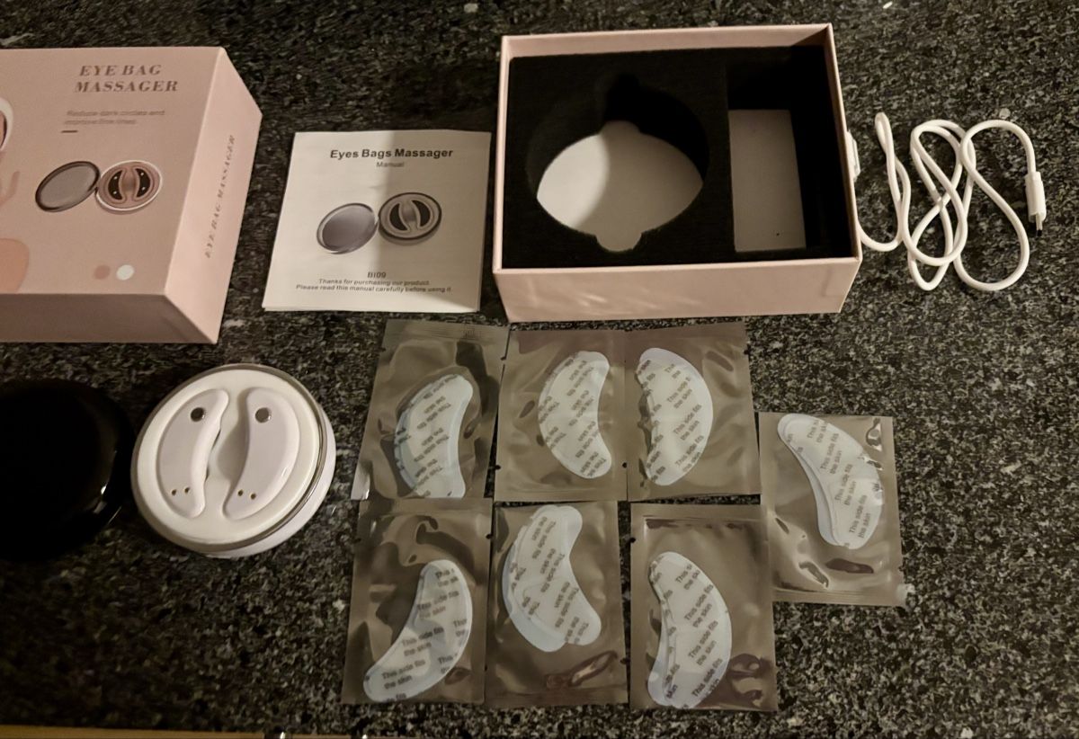 Gesichtspflege: Eye Bags Massager EMS – Gebraucht aus Baden von Tiffany6878 6