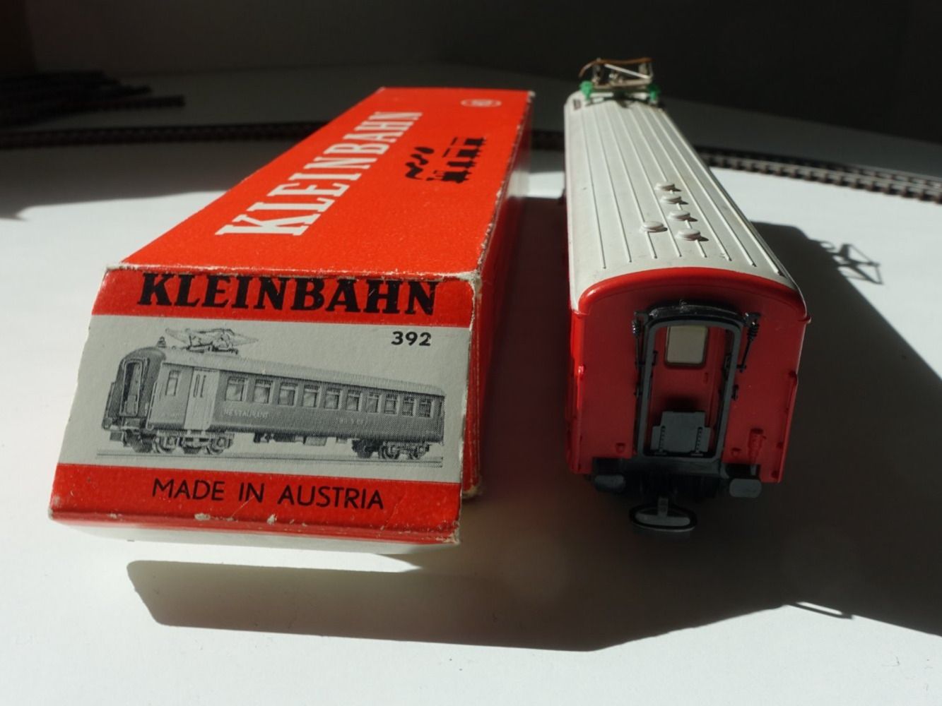 Kleinbahn Modelleisenbahnen: KLEINBAHN No. 392 SBB Speisewagen Dr4 – Gebraucht aus Wallbach von Sarrows 5