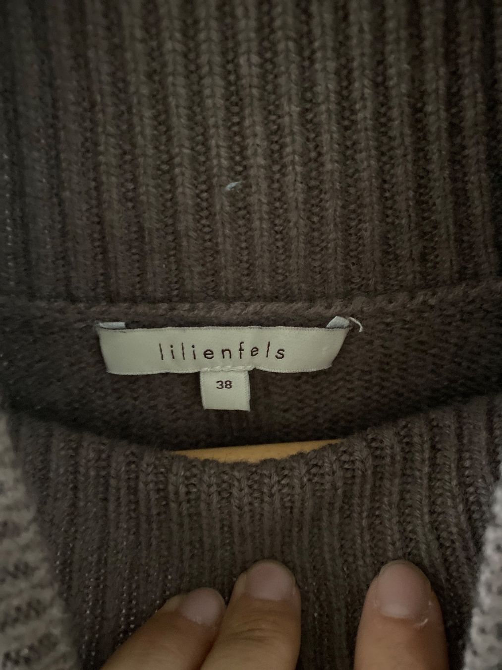 Pulls & Sweat-shirts: Damen Rollkragenpullover Lilienfels Grösse 38 – Neuf (Voir description) à Einsiedeln par csunshine91 1