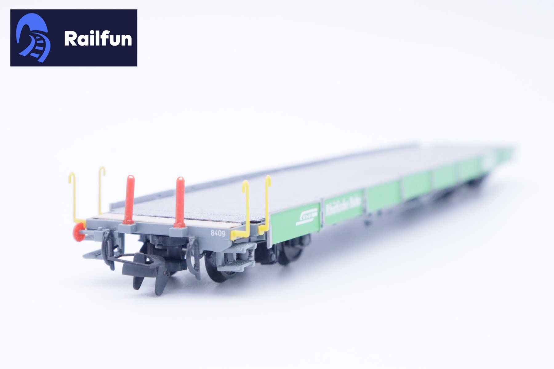 D+R Modellbahn 28409 RhB Autotransporter H0m (Usato) a Basel per