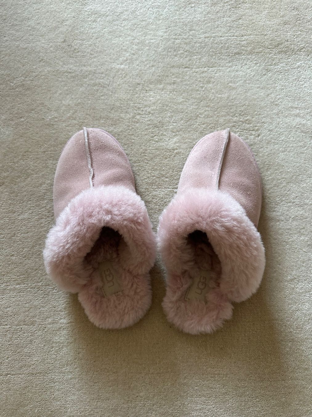 Ugg Schuhe für Mädchen: UGG Finken Gr. 36 – Gebraucht aus Bern von elle11 1