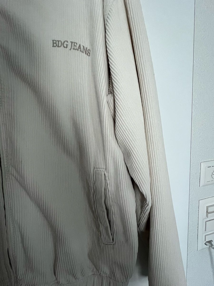 Urban Outfitters Giacche: BDG Cord Jacke – Usato da Unterägeri venduto da ann_x8pf 3