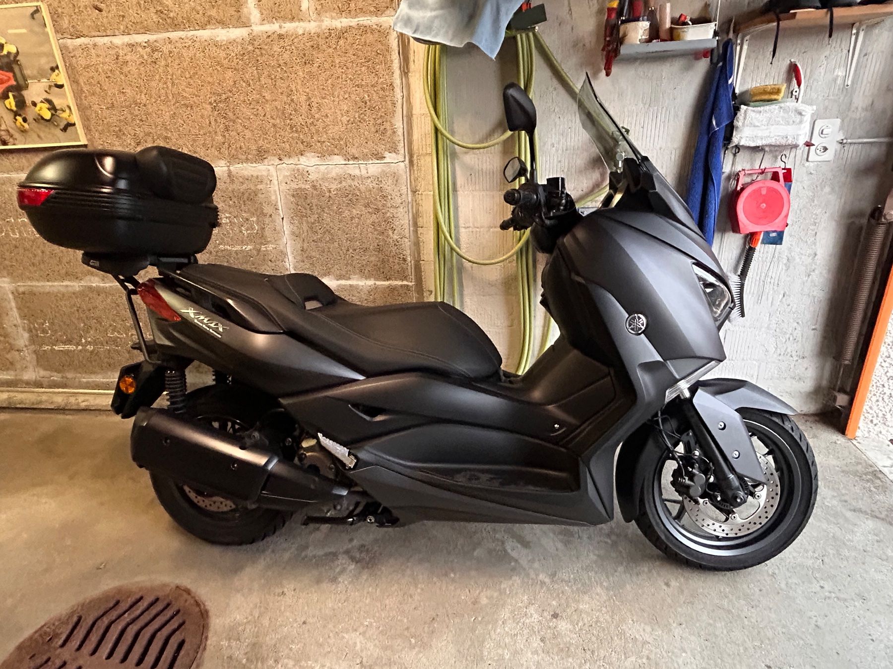 Yamaha Route: Yamaha X-Max 300 – D'occasion à Wettingen par Luxine 1