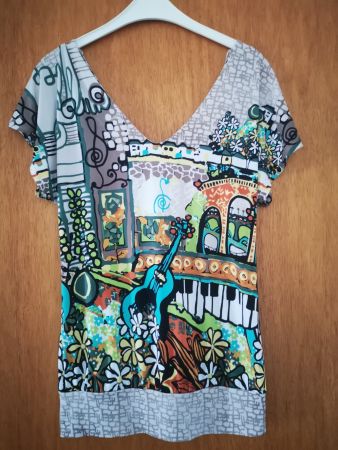 Blouse originale et colorée, Taille M