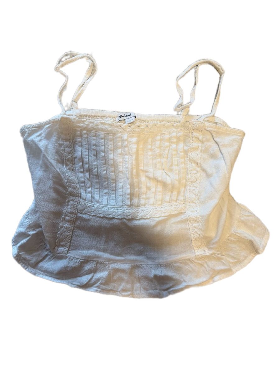 Top: WEISSES SUBDUED GERAFFTES CROP-TOP – Usato da Vilters venduto da sele08_ale08 1