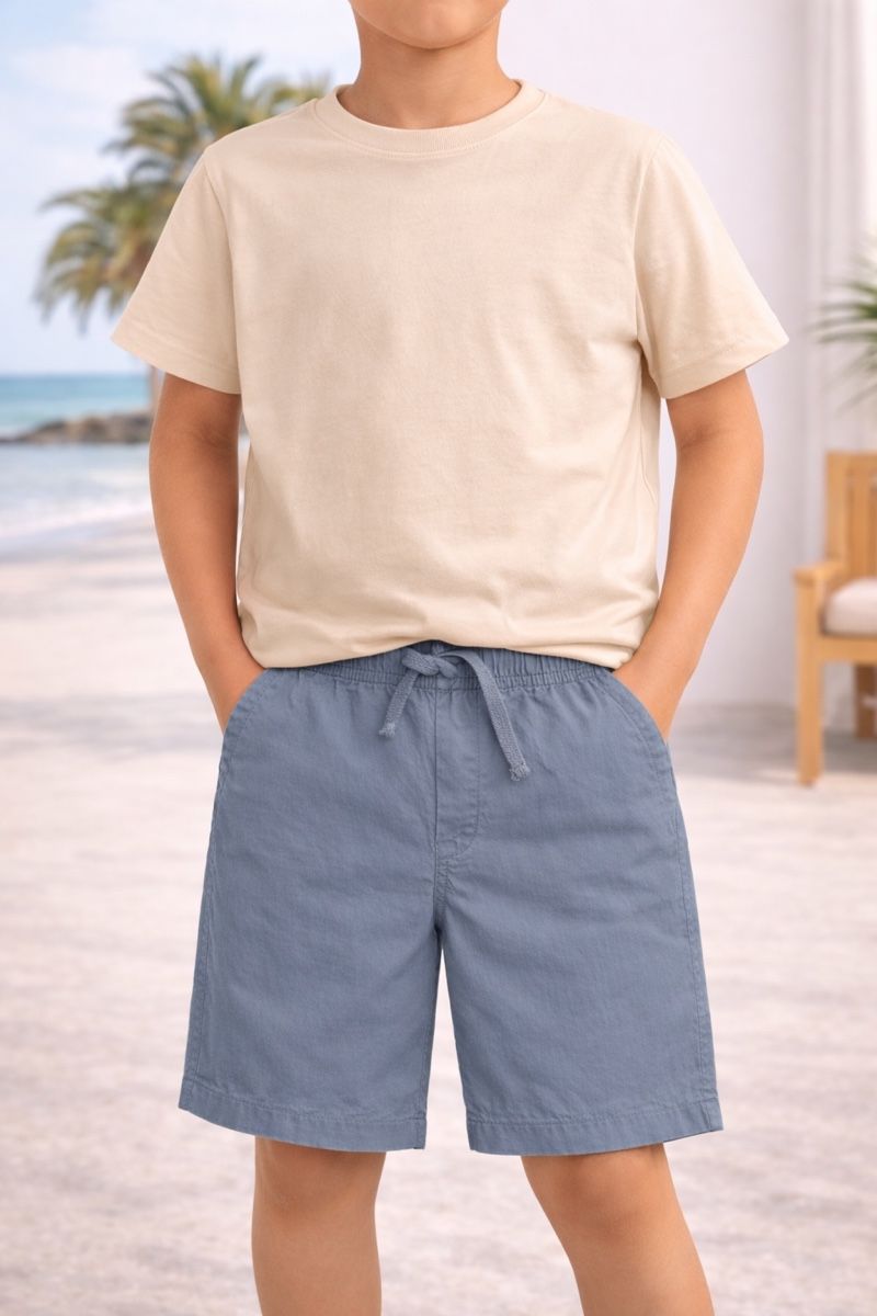 Pantaloni: SHORTS BLEUS À TAILLE ÉLASTIQUE – Nuovo (secondo la descrizione) da Lausanne venduto da mar_6snp