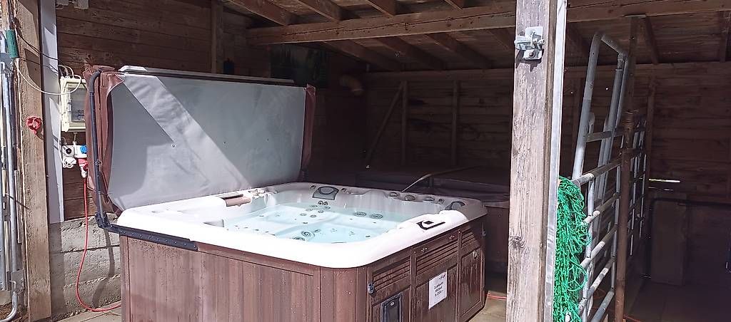 Whirlpool: Whirlpool – Gebraucht aus Waldkirch von Caddy1 2