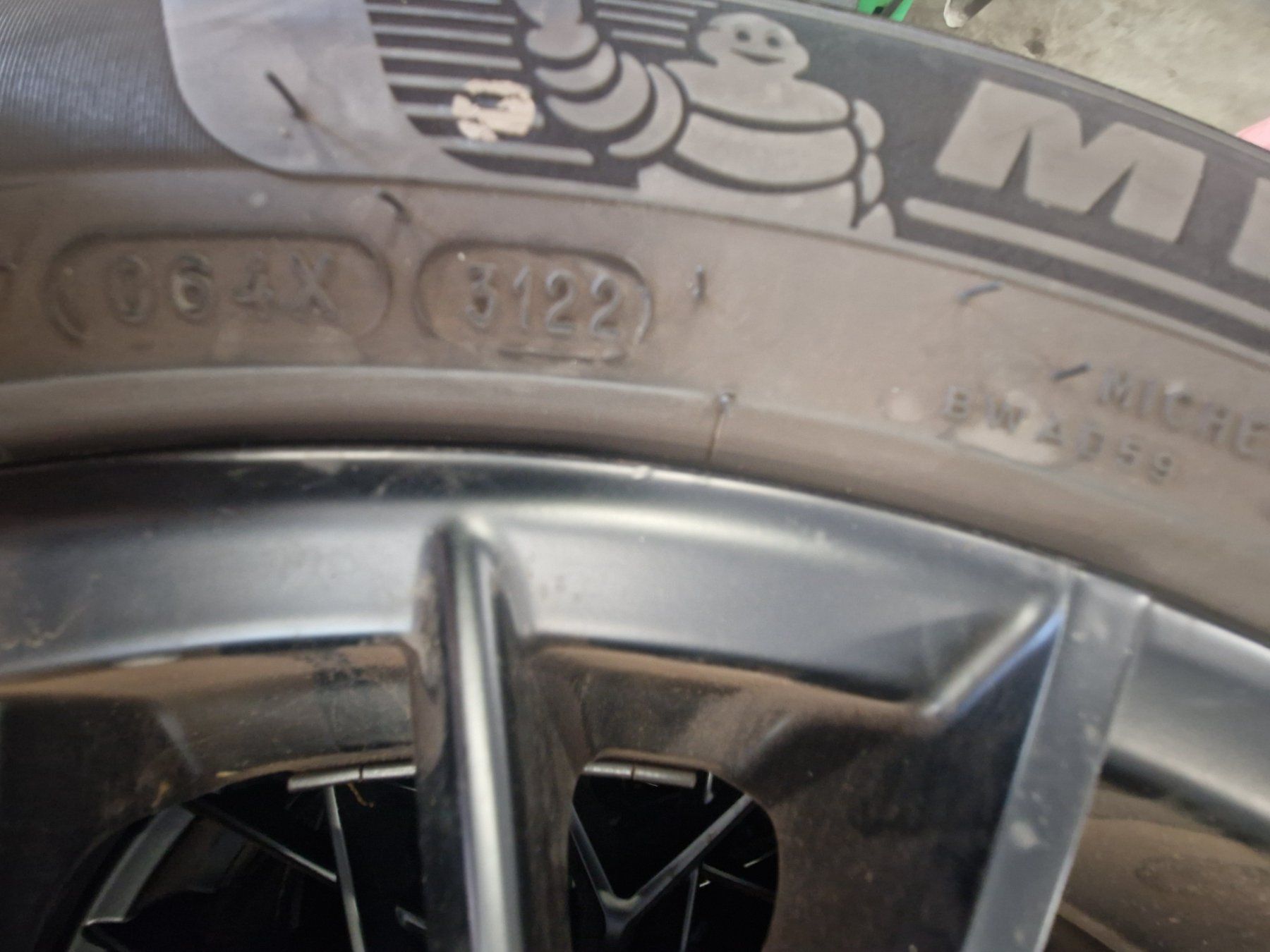 Pneumatici & Ruote complete: Winterräder 19" Mercedes – Usato da Meilen venduto da Schruubetoni 2